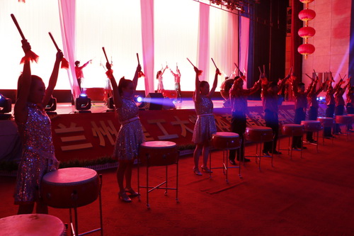 蘭州理工大學(xué)2015年新年聯(lián)歡晚會(huì)精彩瞬間