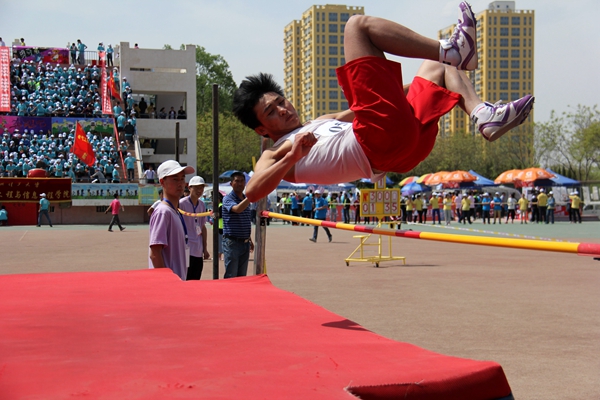 田徑場上定格的一瞬