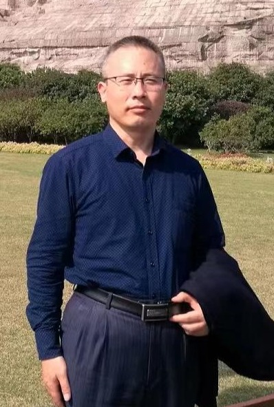 【2022師德標兵候選人風采】 計通學院：年福忠