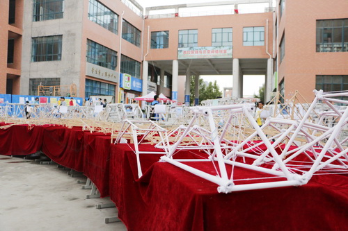 我校舉辦力學競賽作品展