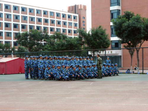 2012級新生軍訓掠影之一