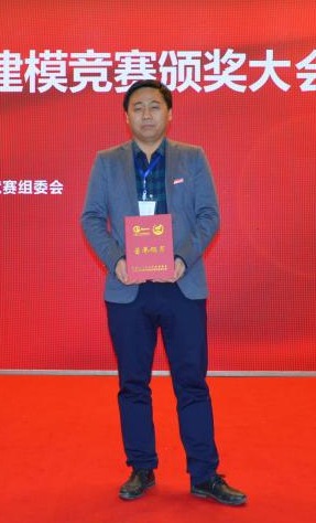 【2019師德標兵候選人風采展】理學院：孟新友