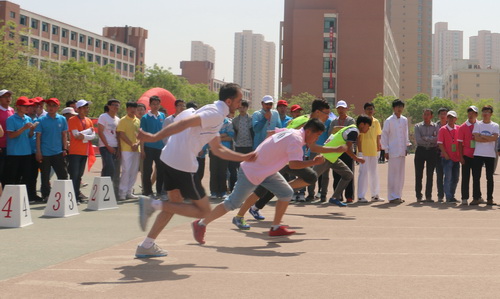 田徑場上定格的一瞬