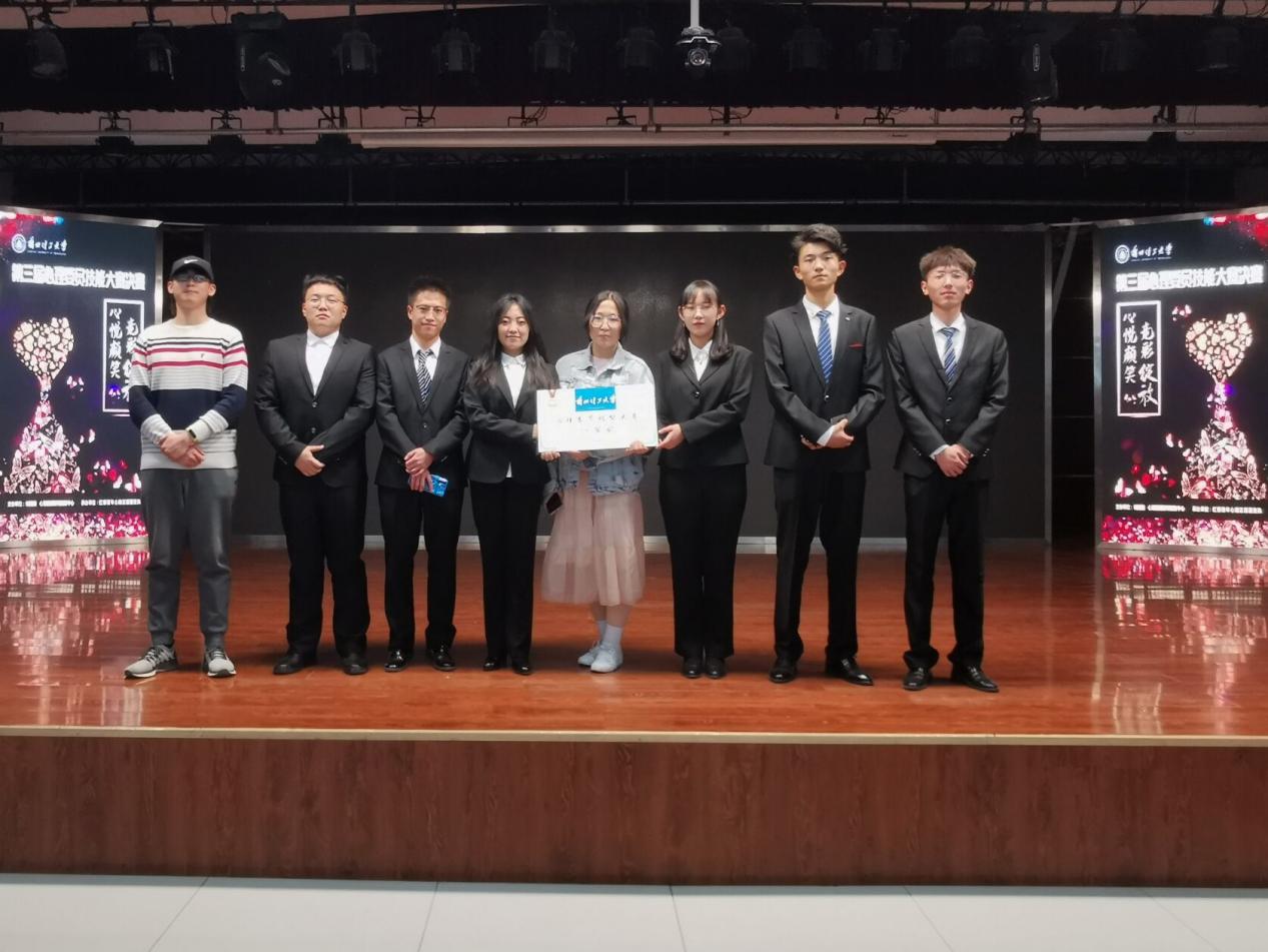 2D28FC86DDF31E13E8E9DE247F0F6DC8